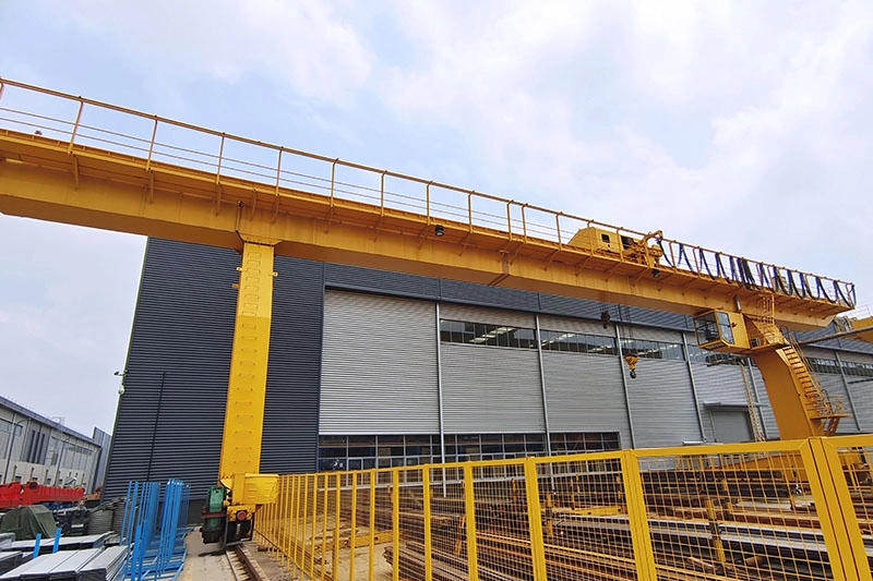 Gantry crane overview